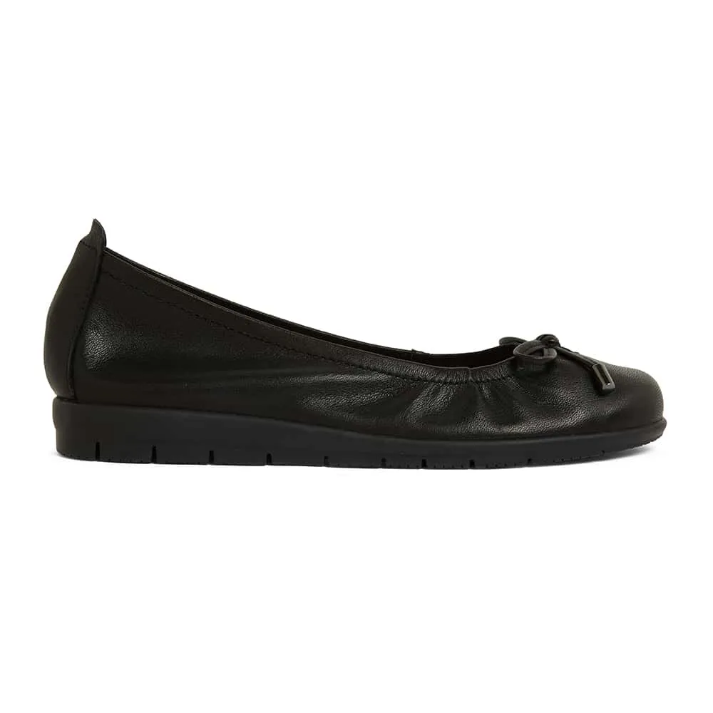 Barton Flat in Black Leather