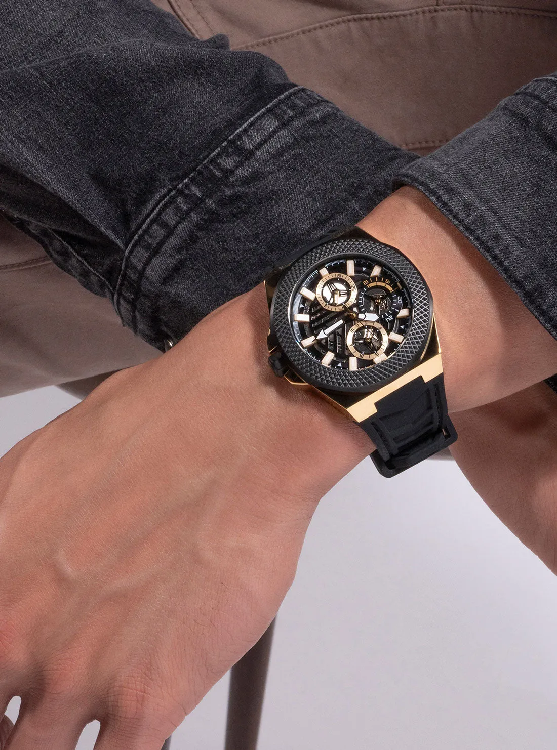 Black Front Runner Silicone Watch