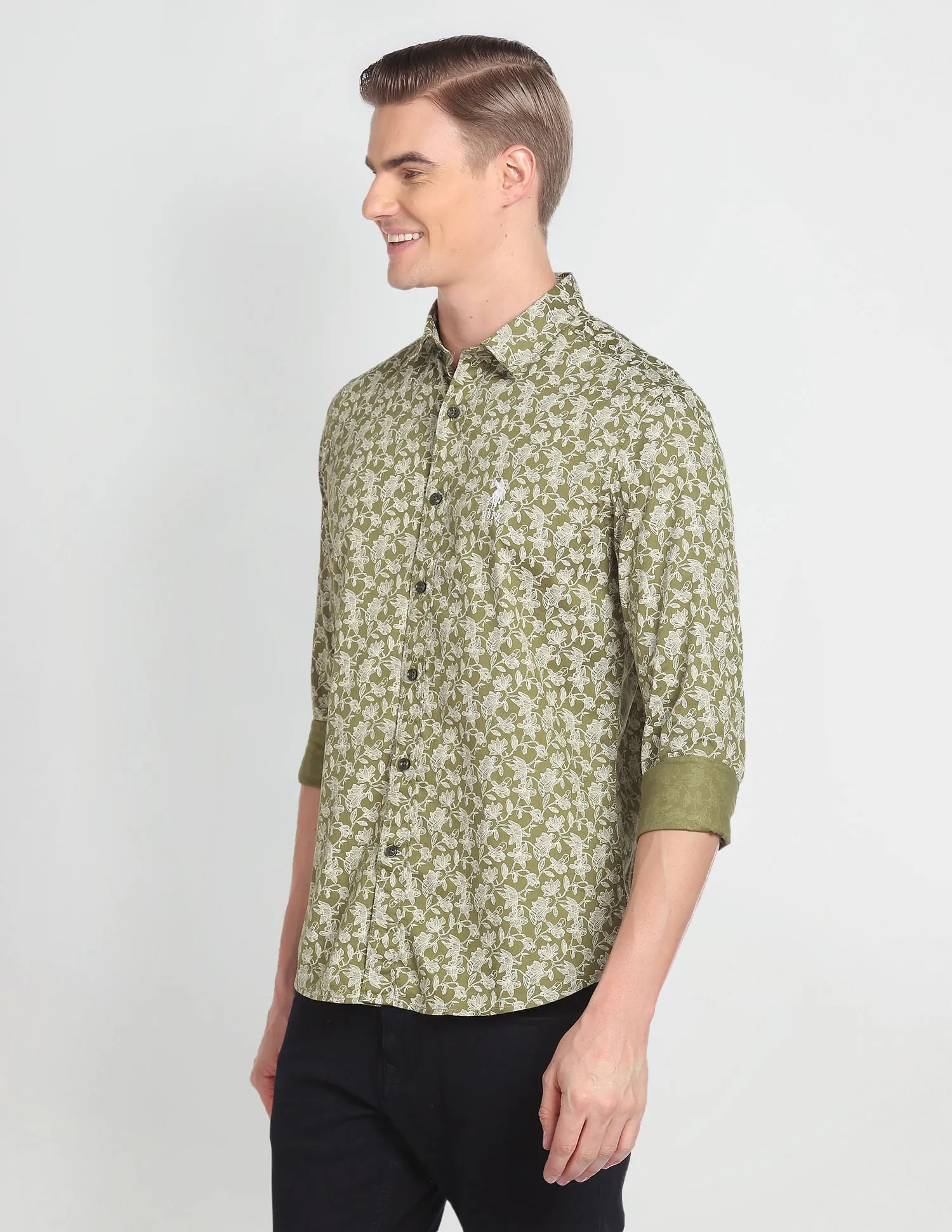 Cutaway Collar Floral Print Shirt