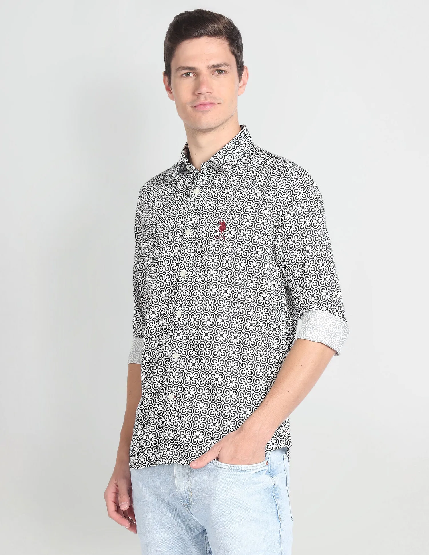 Cutaway Collar Motif Print Shirt