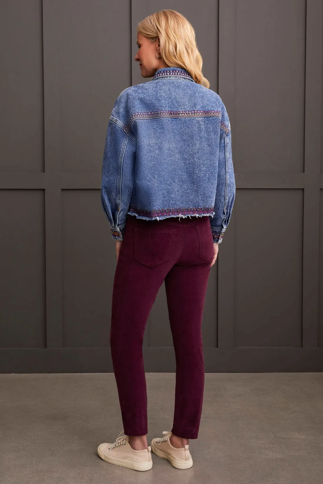 EMBROIDERED CROPPED DENIM SHACKET-Strong blue