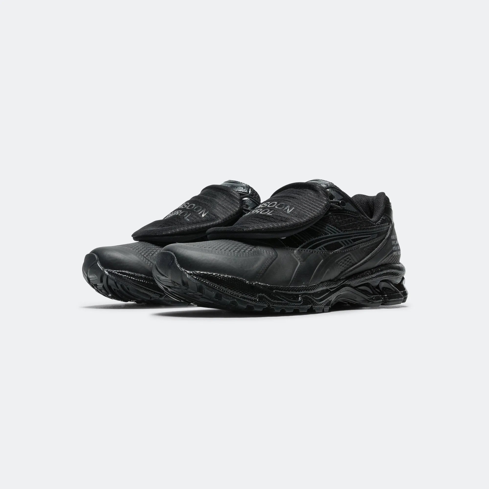 GEL-Kayano 14 x SBTG x Limited Edt - Black