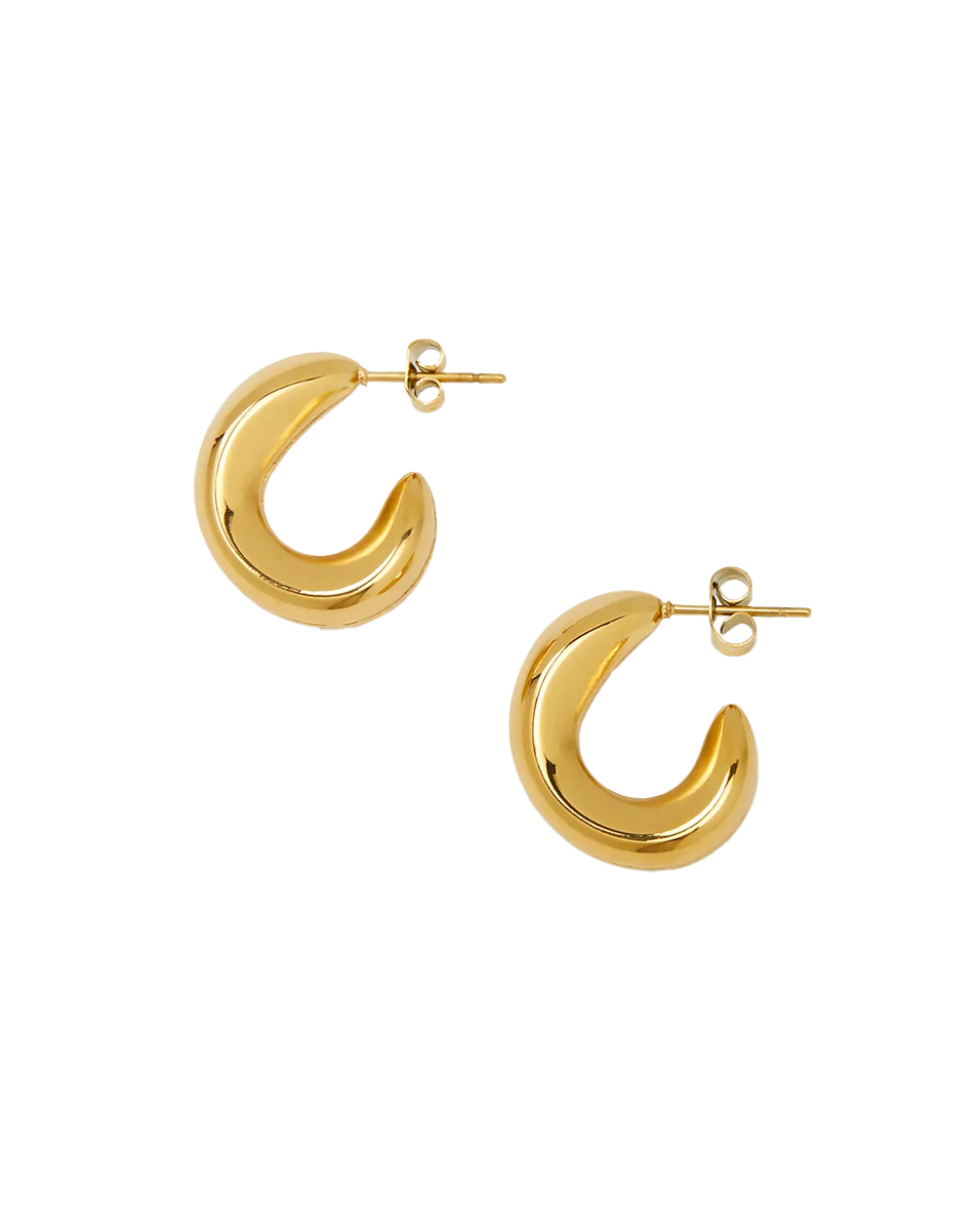 Juliet Gold Curved Hoops