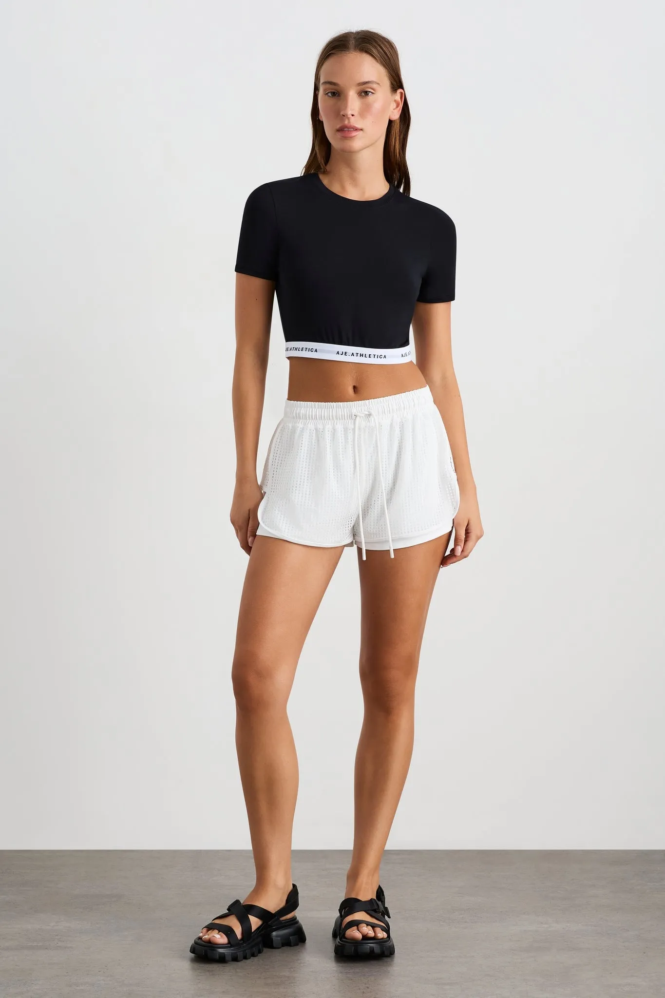 Layered Mesh Running Short 645